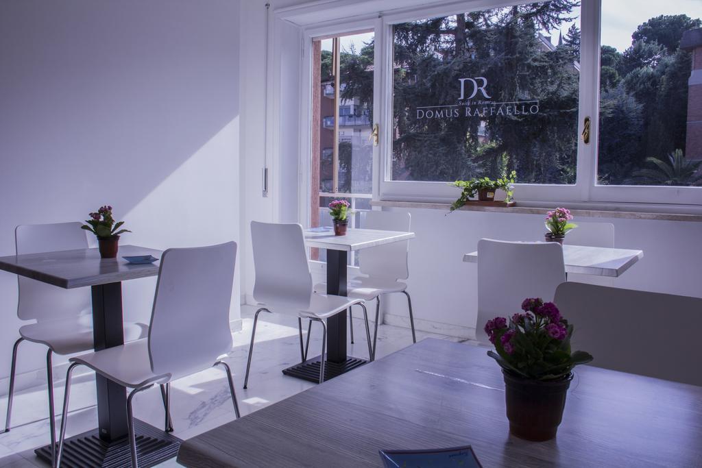 Bed and Breakfast Domus Raffaello Рим Экстерьер фото