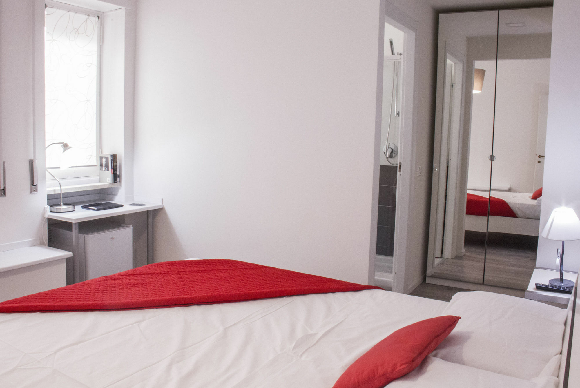 Bed and Breakfast Domus Raffaello Рим Экстерьер фото