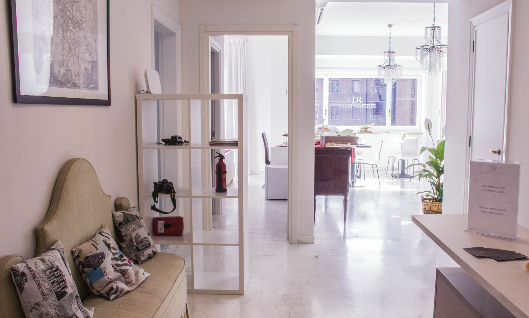 Bed and Breakfast Domus Raffaello Рим Экстерьер фото